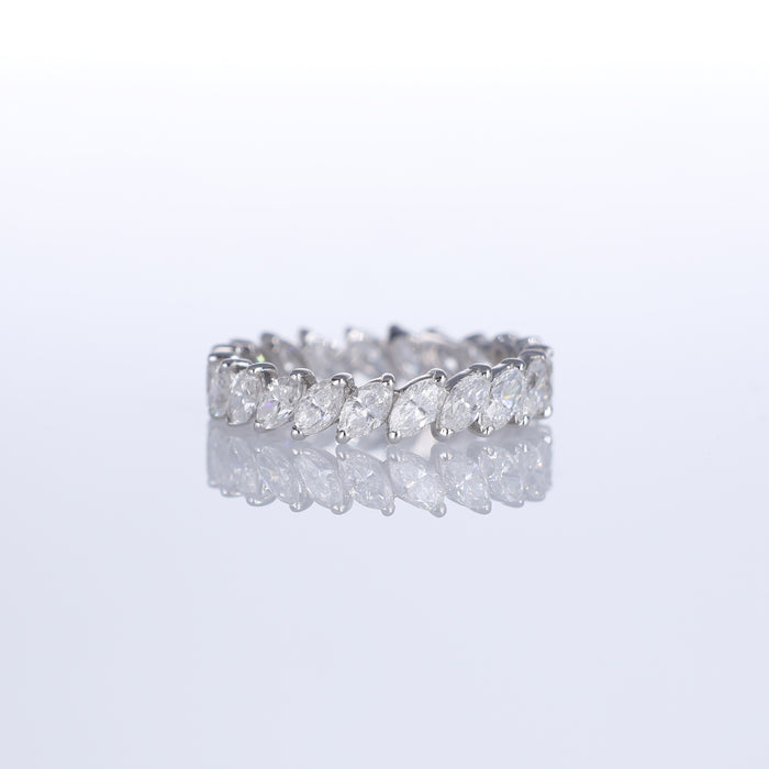 Anello Rivière in Oro Bianco 18K con Diamanti Marquise da 3,12 ct