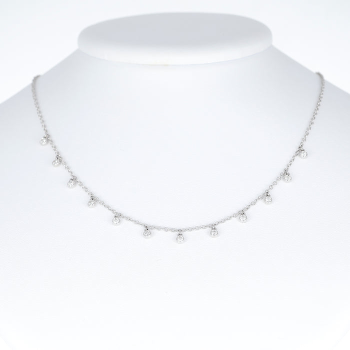 Collana in Oro Bianco 18 Carati con Pendenti a Goccia di Diamanti – 0,37 Carati