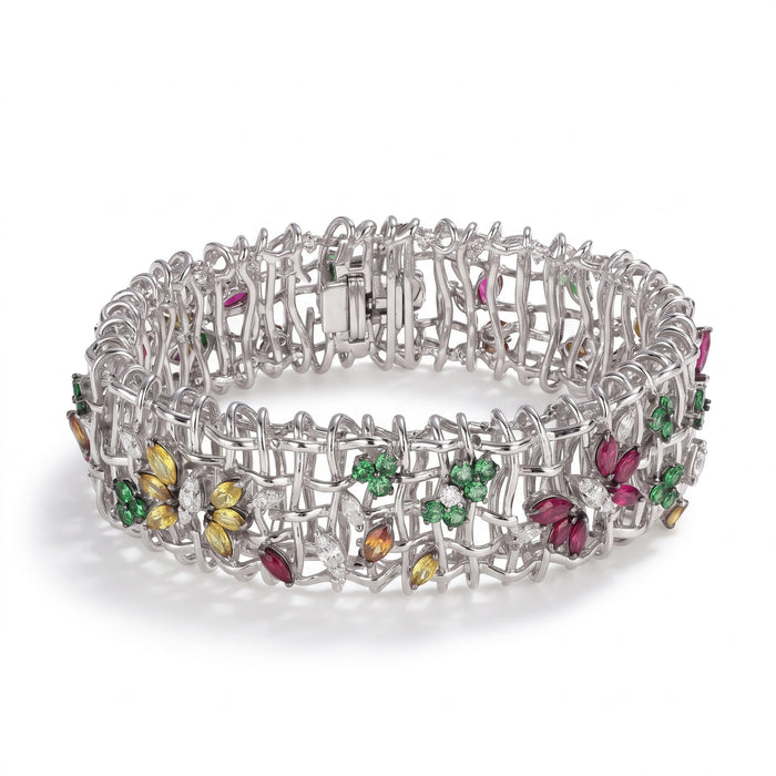 AI · Bracciale - Catalogo, in piedi di fronte