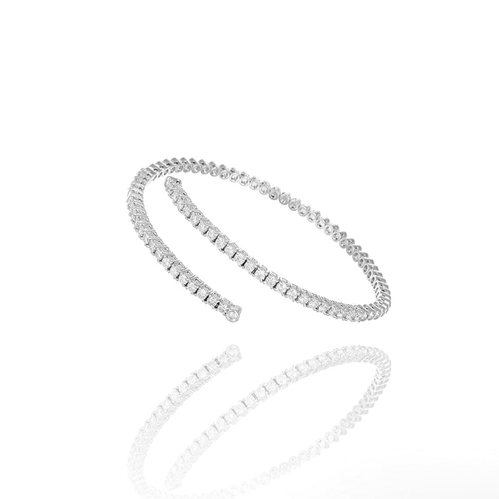 Bracciale Rigido Contrarié in Oro Bianco con Diamanti