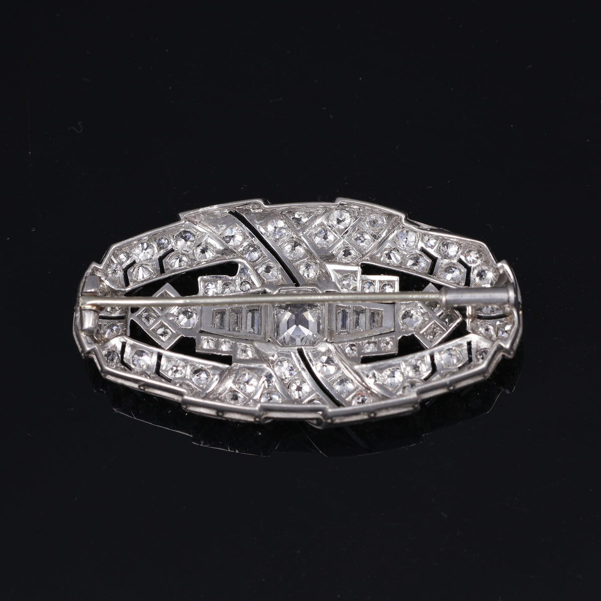 Spilla Art Déco in Platino con Diamanti, Anni '30