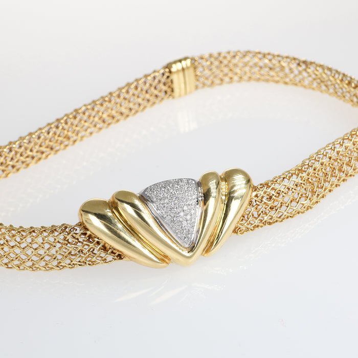 Girocollo firmato Damiani in oro giallo e pavé di diamanti