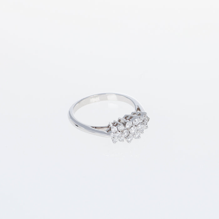 Anello in Oro Bianco 18kt con Tre Fiori di Diamanti