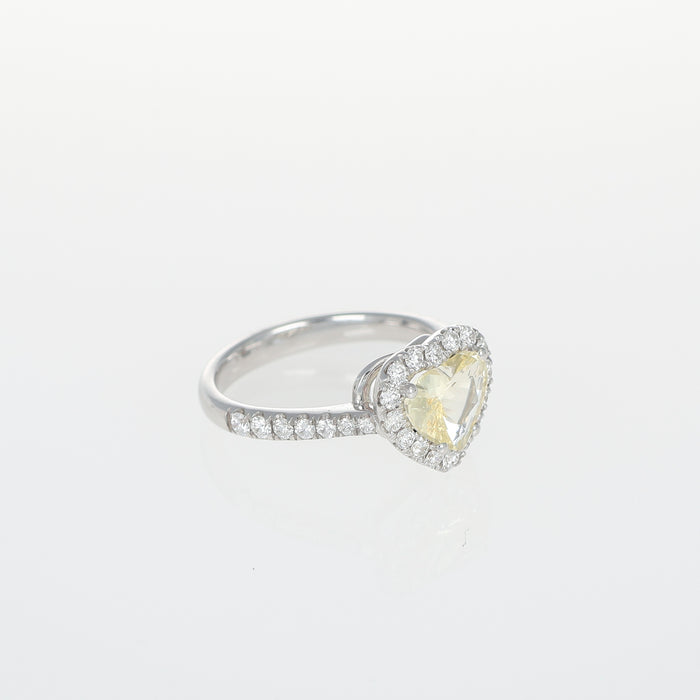 Anello Solitario in Oro Bianco con Zaffiro Giallo Cuore