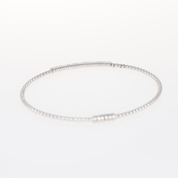 Bracciale Rigido in Oro Bianco 18kt con Barretta di Diamanti e Chiusura Magnetica