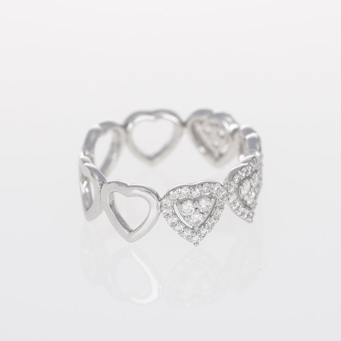Anello in Oro Bianco 18kt con Cuori e Diamanti Brillanti