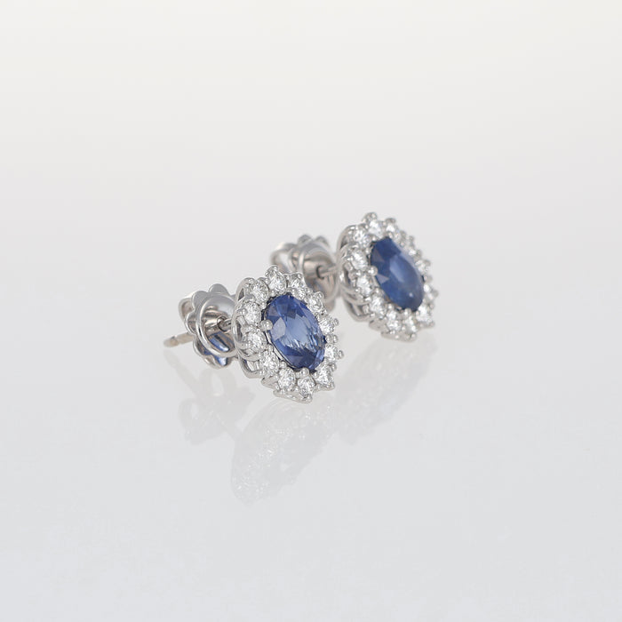 Orecchini a Lobo in Oro Bianco 18kt con Zaffiri Blu e Diamanti