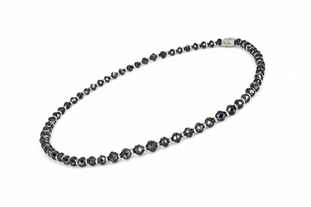 Girocollo Dark Queen