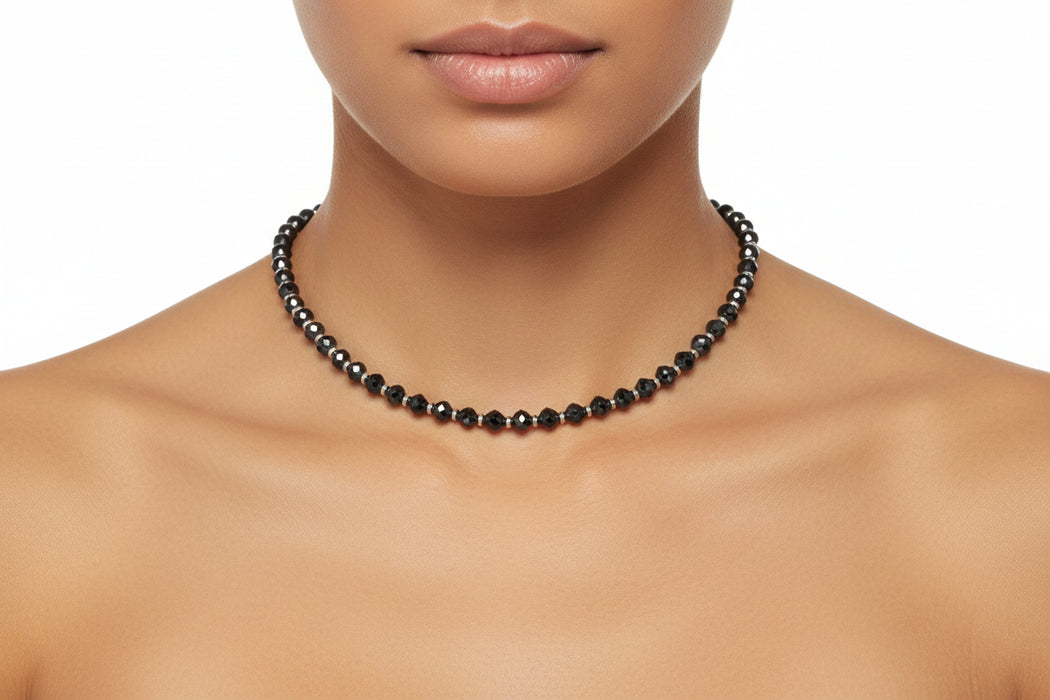 Girocollo Dark Queen