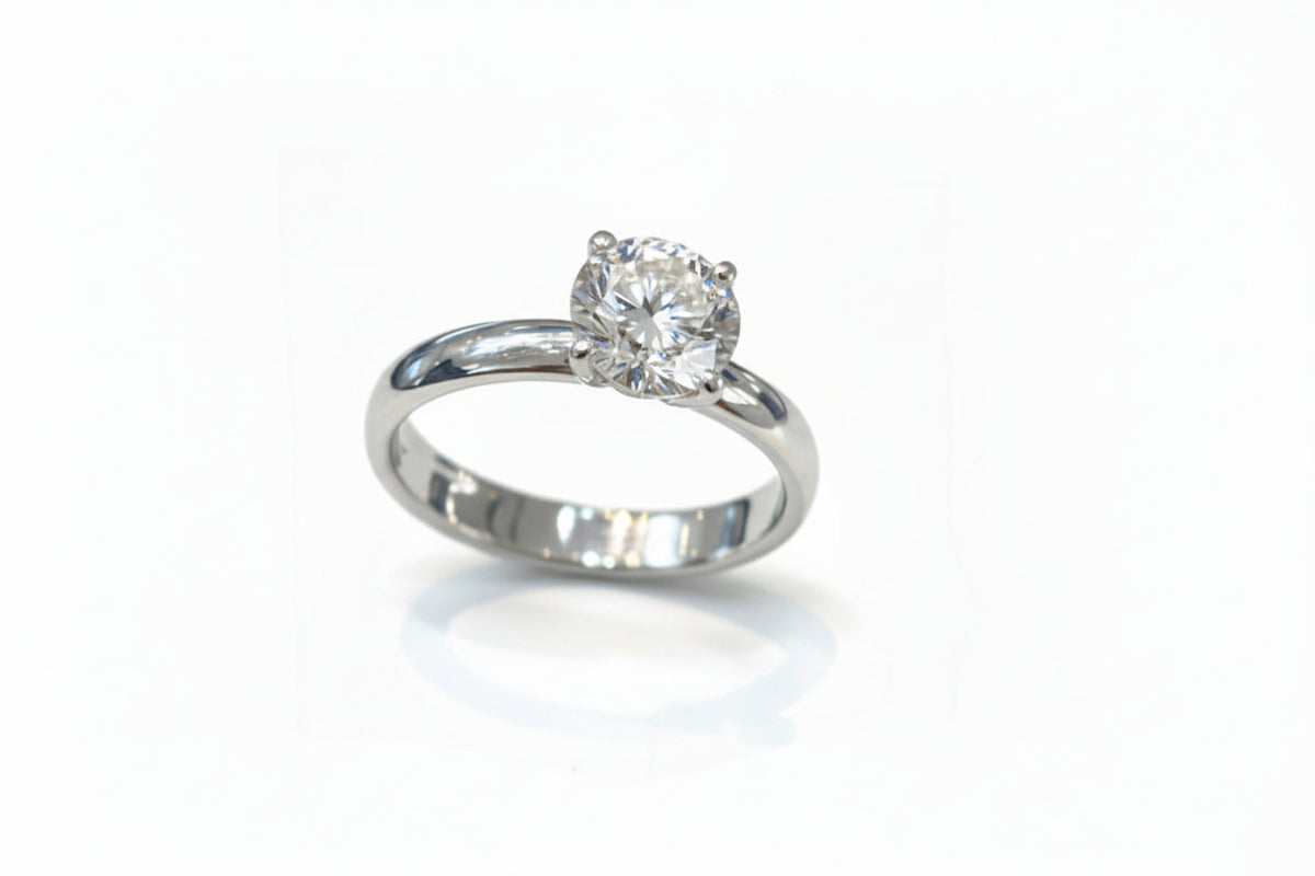 Anello  Solitario  Luce ct.1,21