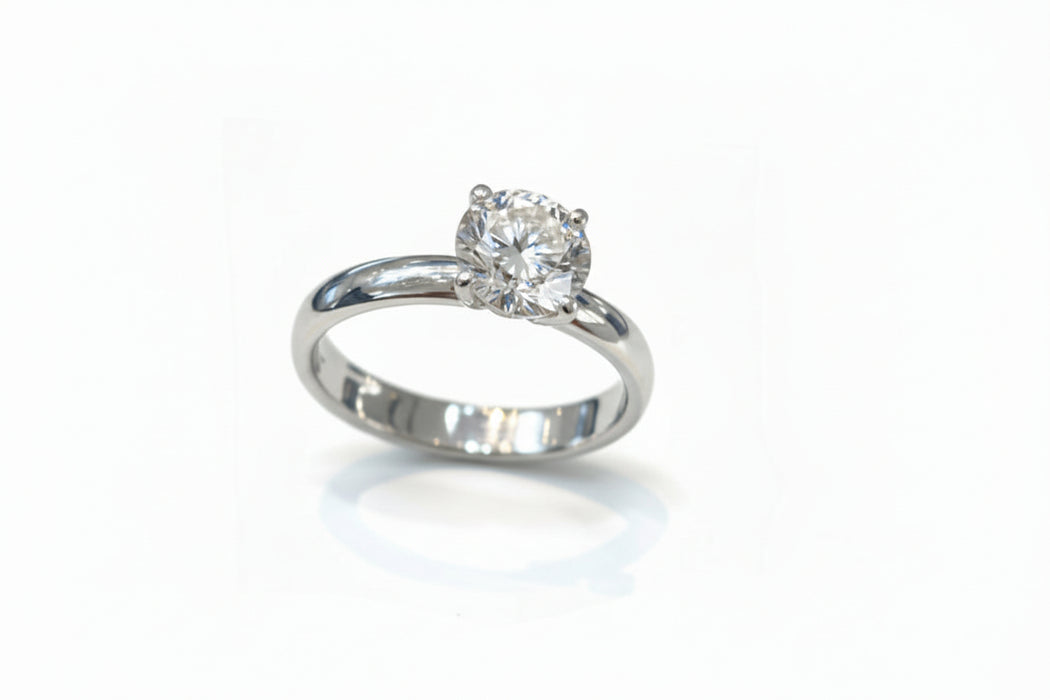 Anello  Solitario  Luce ct.1,21