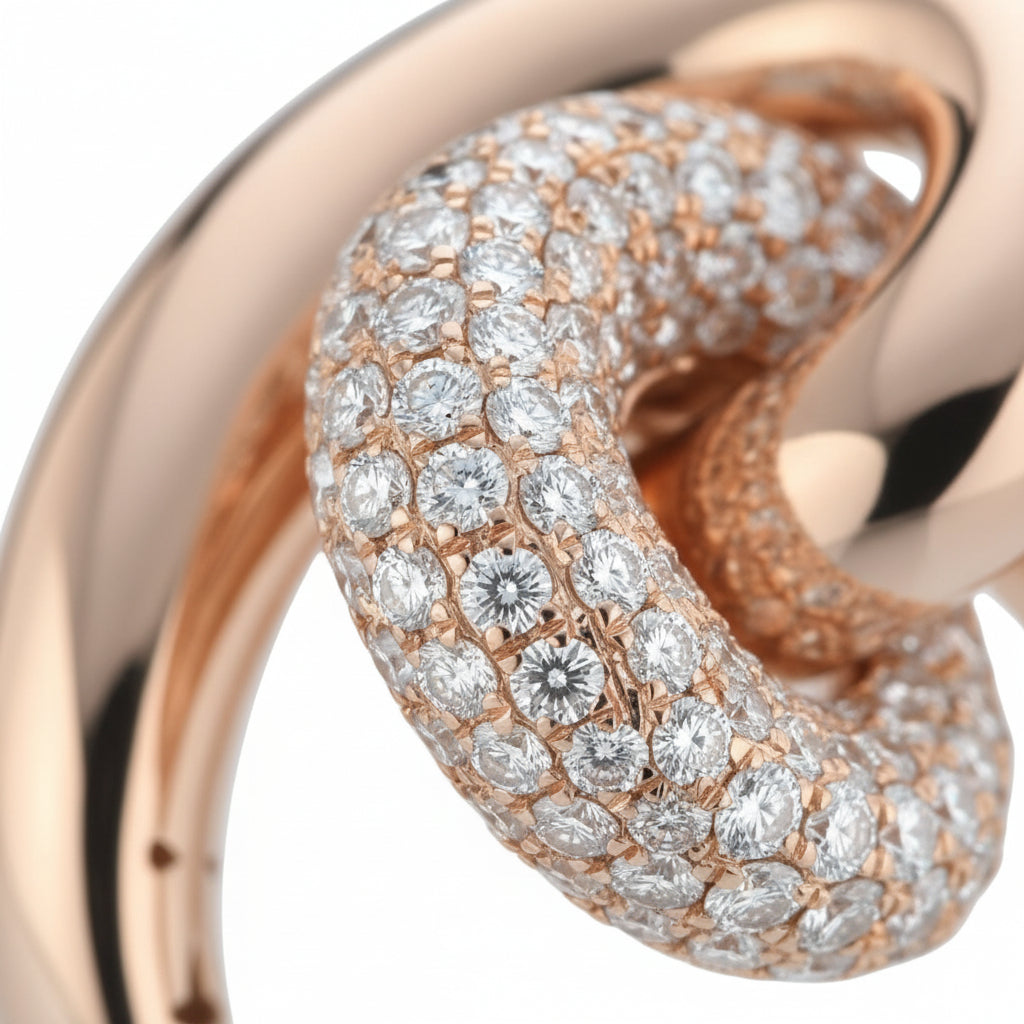 Anello in Oro Rosa 18kt con Pavé di Diamanti Taglio Brillante