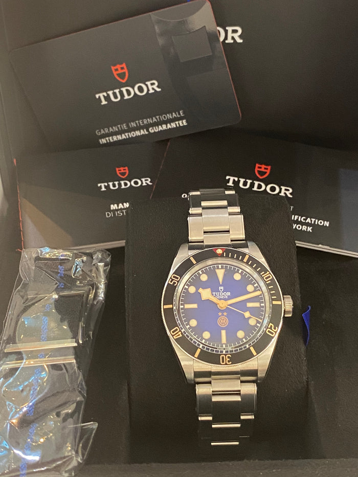 Tudor Black Bay 79030N edizione Inter