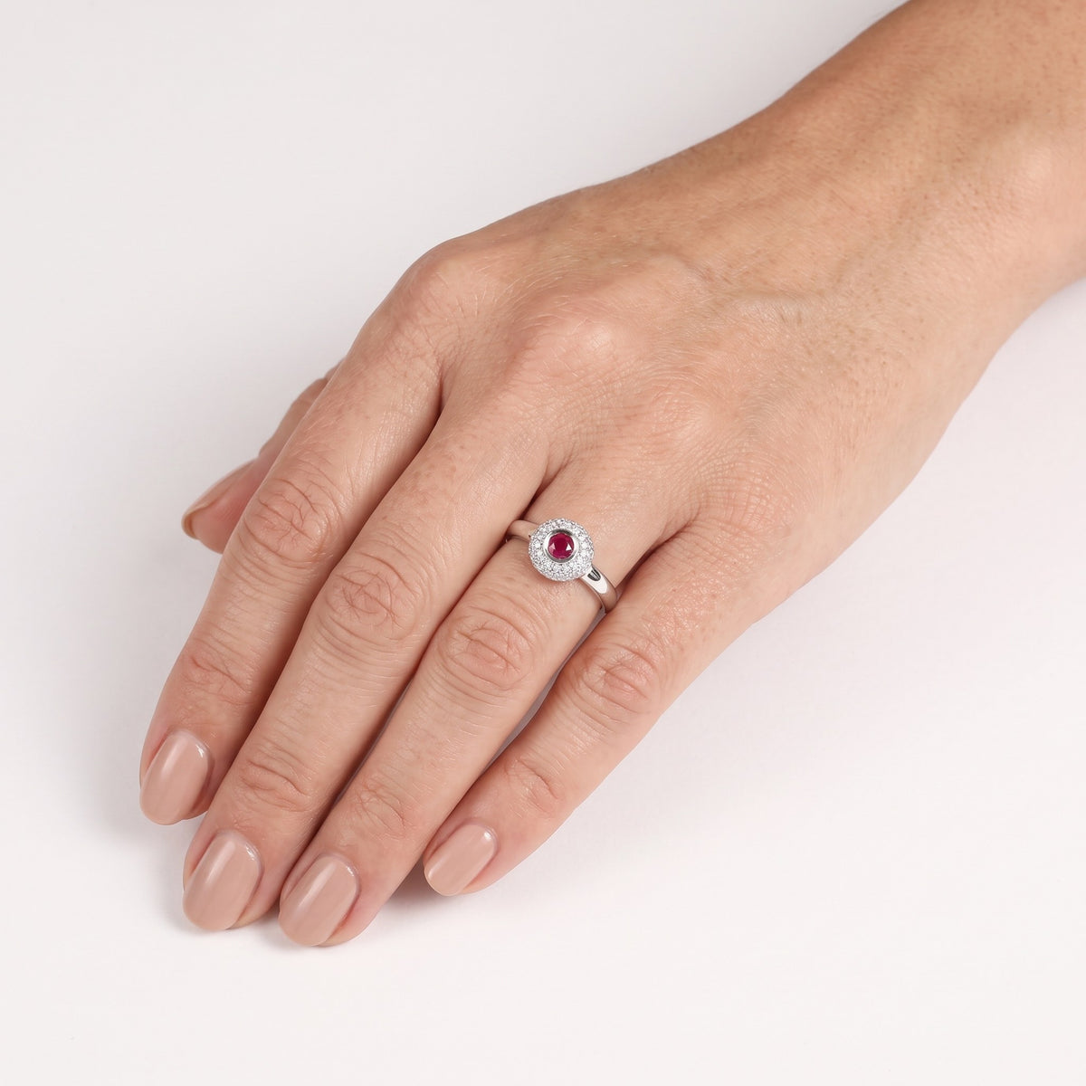 AI · Anello - Indossato da DONNA · 0,5 cm