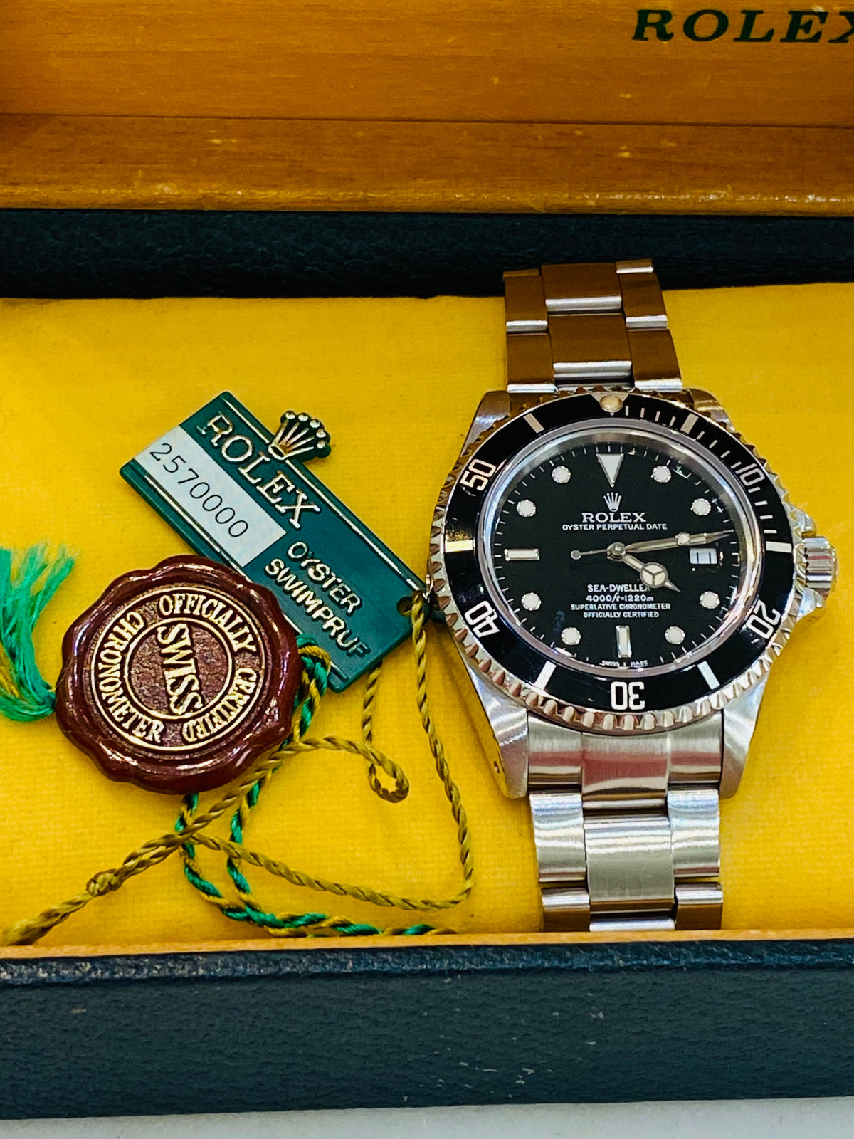 Rolex Sea-Dweller 16660 40 mm