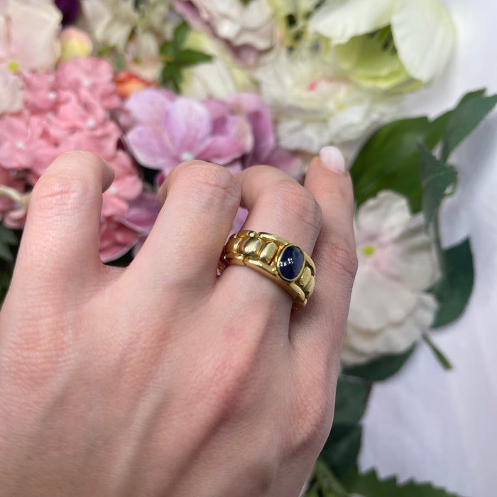 Anello in Oro Giallo 18kt con Zaffiro Centrale