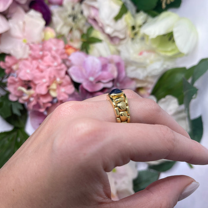 Anello in Oro Giallo 18kt con Zaffiro Centrale