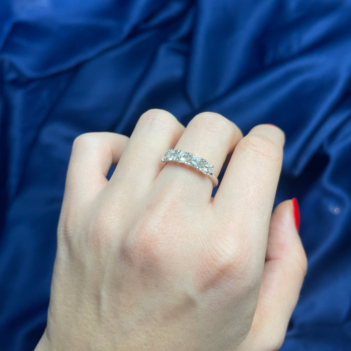 Anello Rivière Cinque Diamanti in Oro Bianco 18K