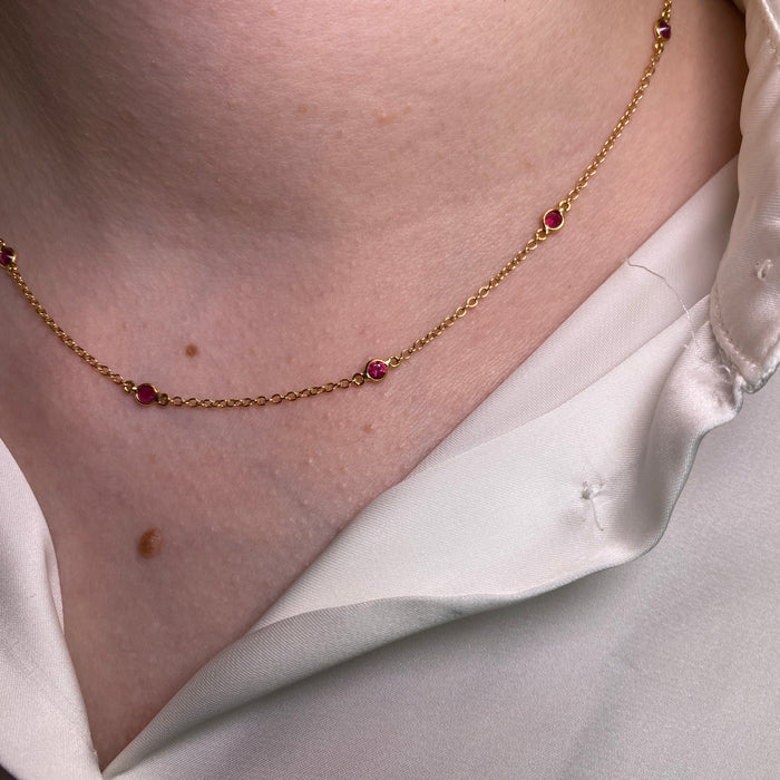 Collana a Catena in Oro Rosa 18 Carati con Rubini – 1,37 Carati