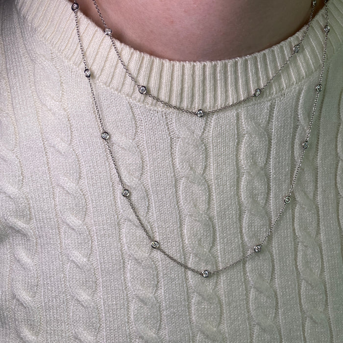 Collana Lunga in Oro Bianco 18 Carati con Diamanti – 1,48 Carati