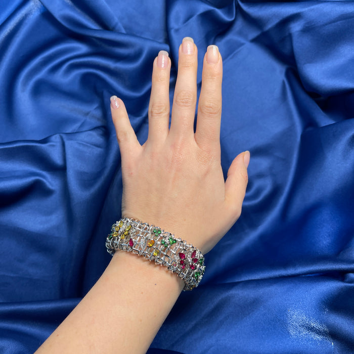 Bracciale Semirigido in Oro Bianco 18kt con Zaffiri Multicolori e Diamanti