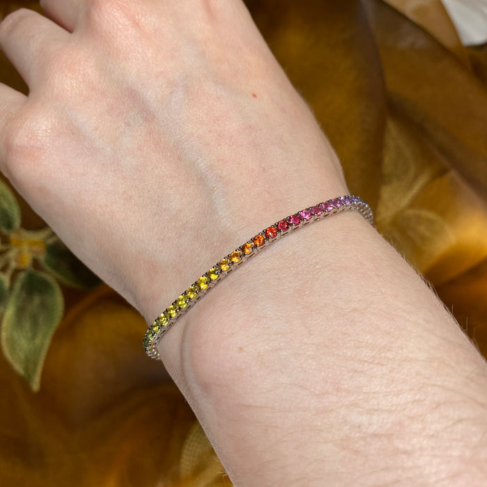 Bracciale Tennis Rainbow in Oro Bianco 18kt con Zaffiri Naturali