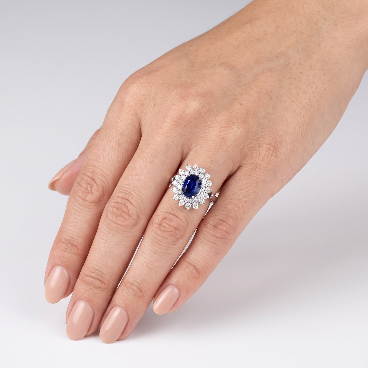 AI · Anello - Indossato da DONNA · 1,5 cm