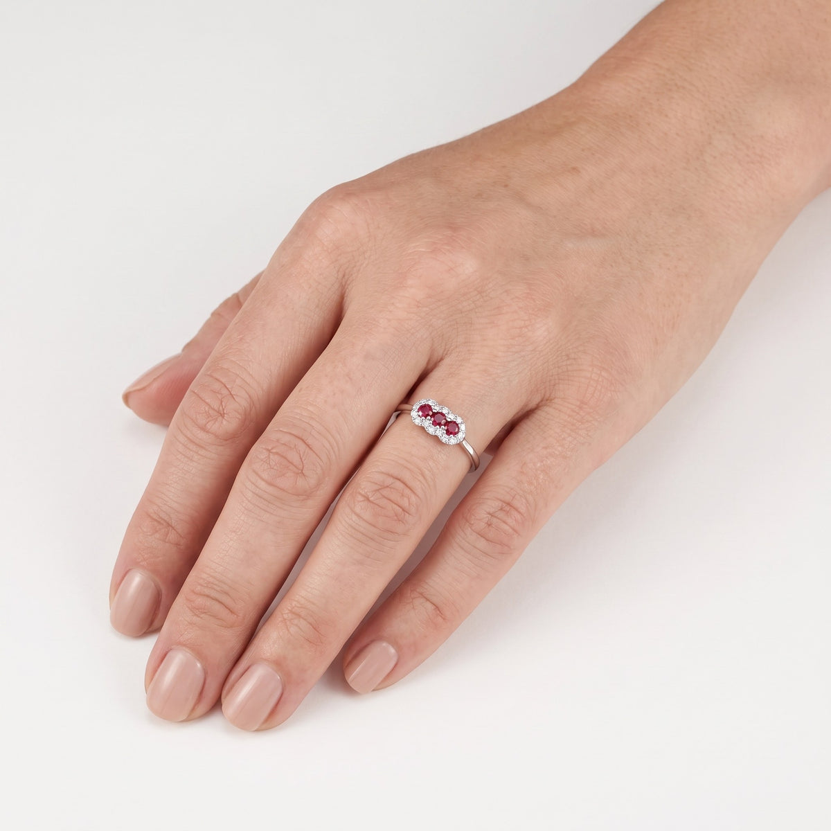 AI · Anello - Indossato da DONNA · micro