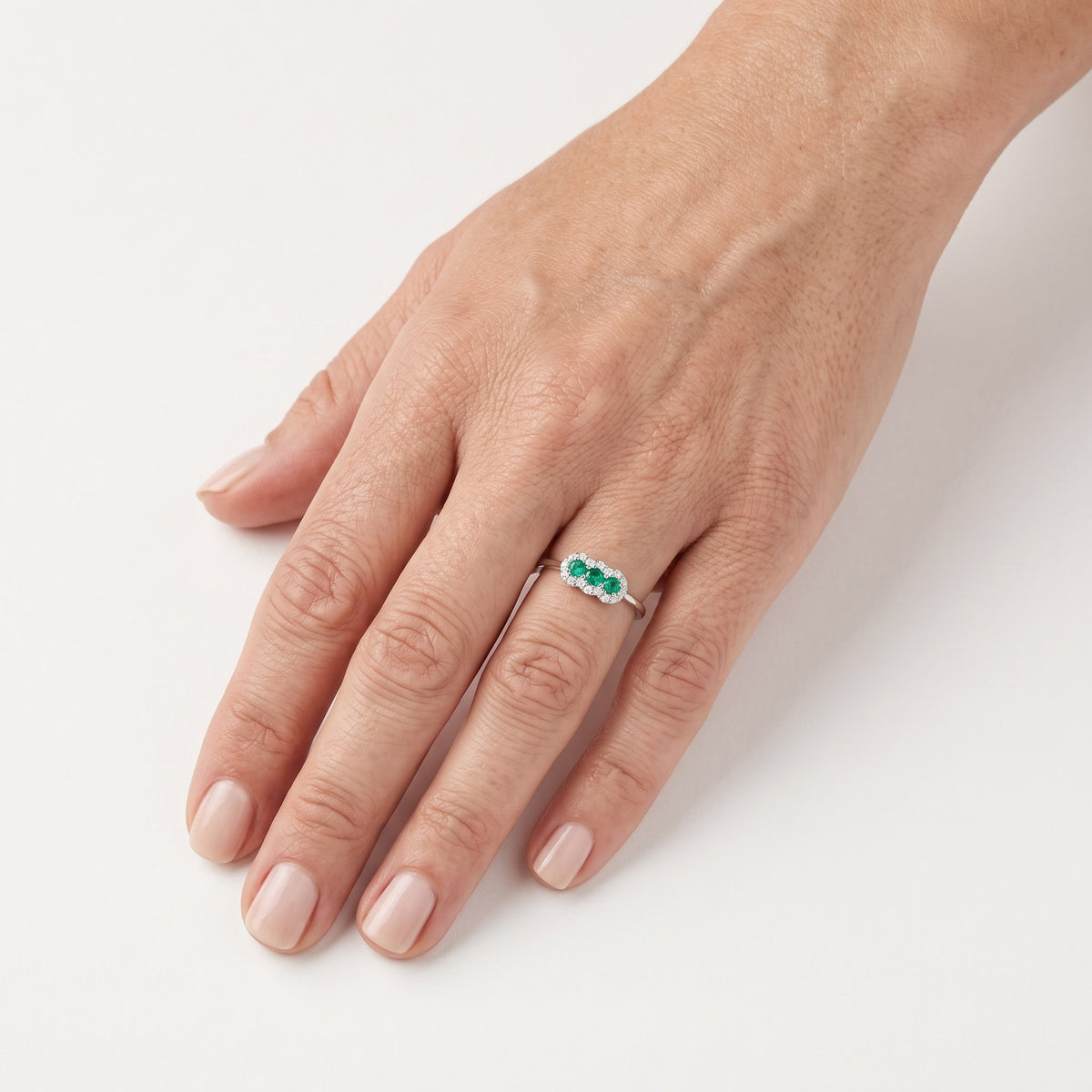 AI · Anello - Indossato da DONNA · micro