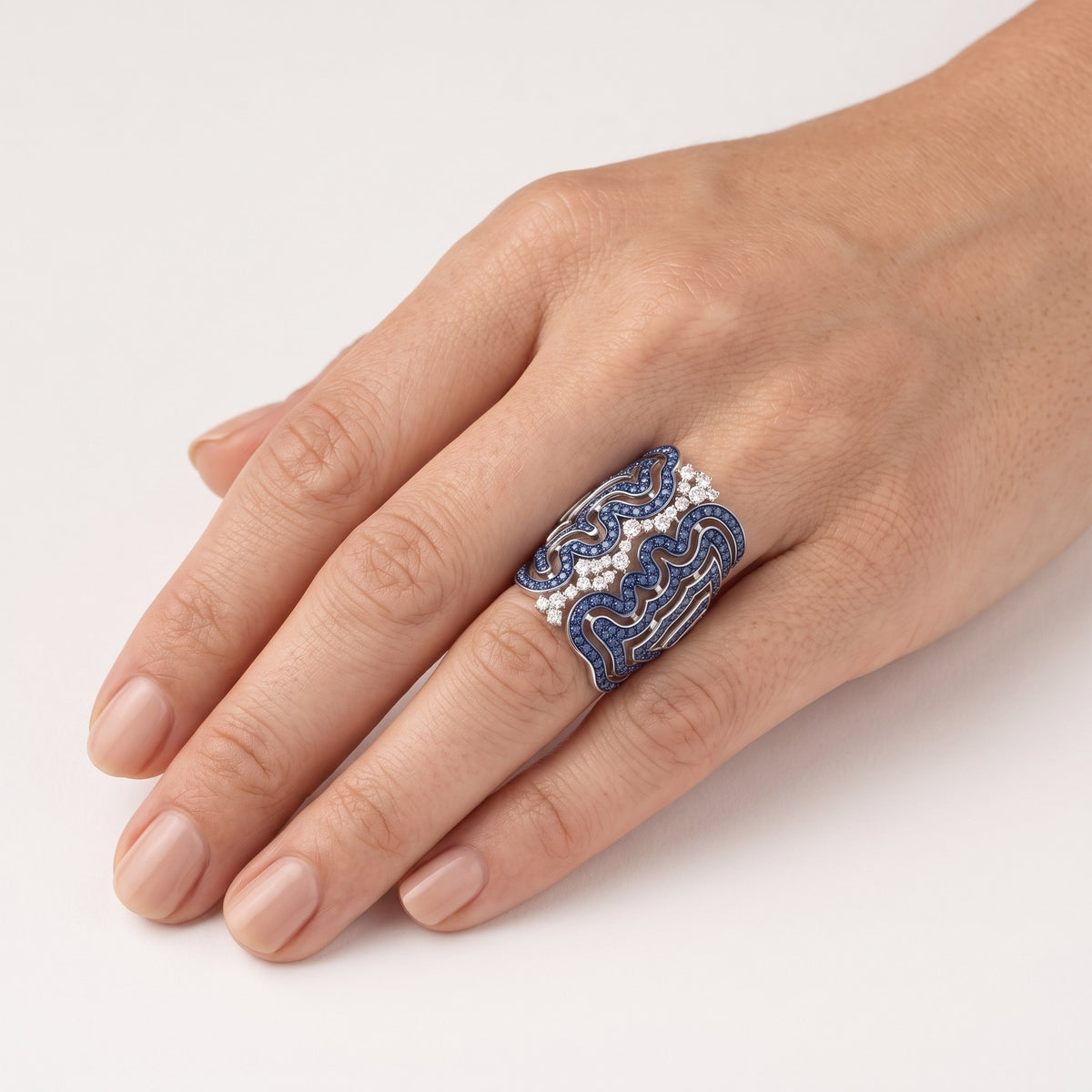 AI · Anello - Indossato