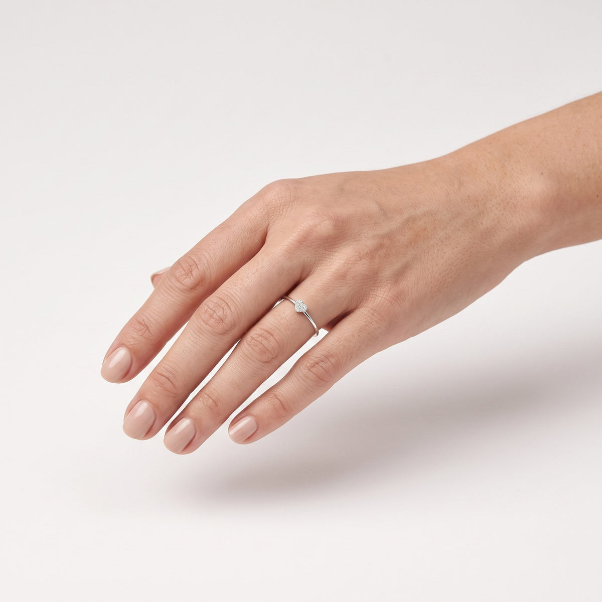 AI · Anello - Indossato · micro
