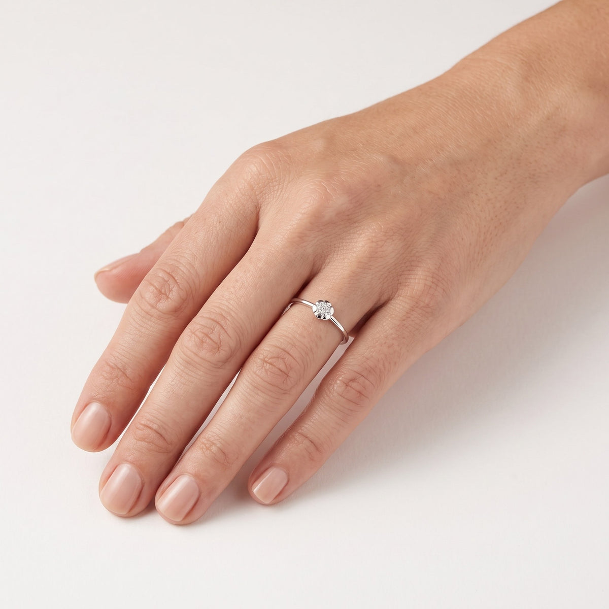 AI · Anello - Indossato · micro