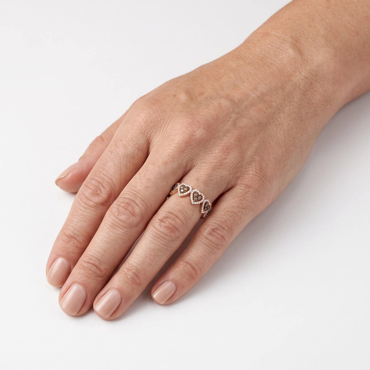 AI · Anello - Indossato da DONNA · 0,5 cm