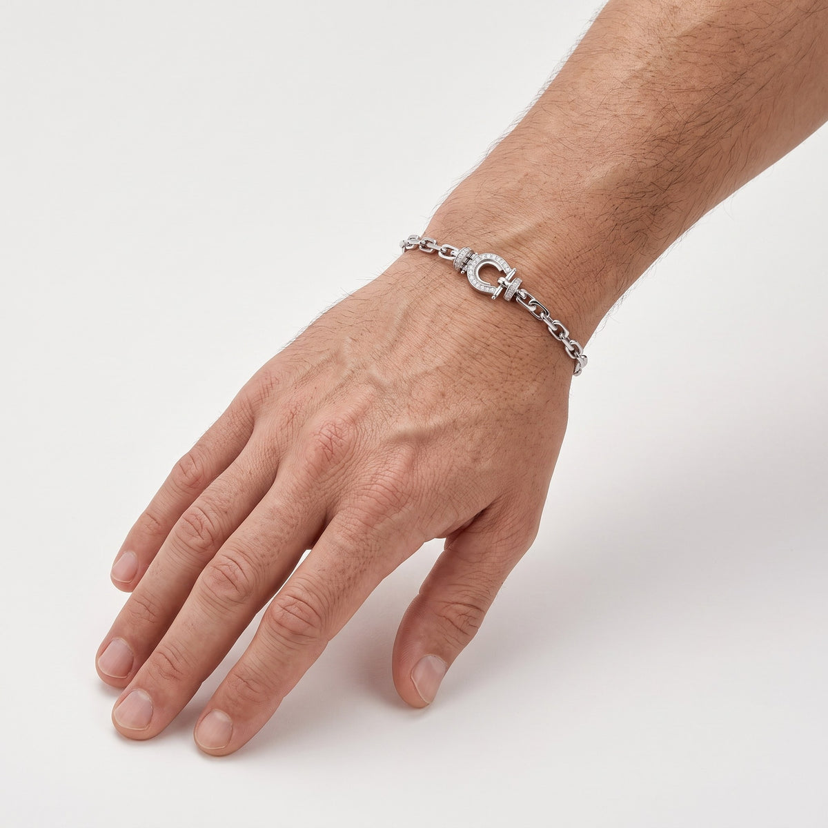 AI · Bracciale - Indossato uomo · piccolo