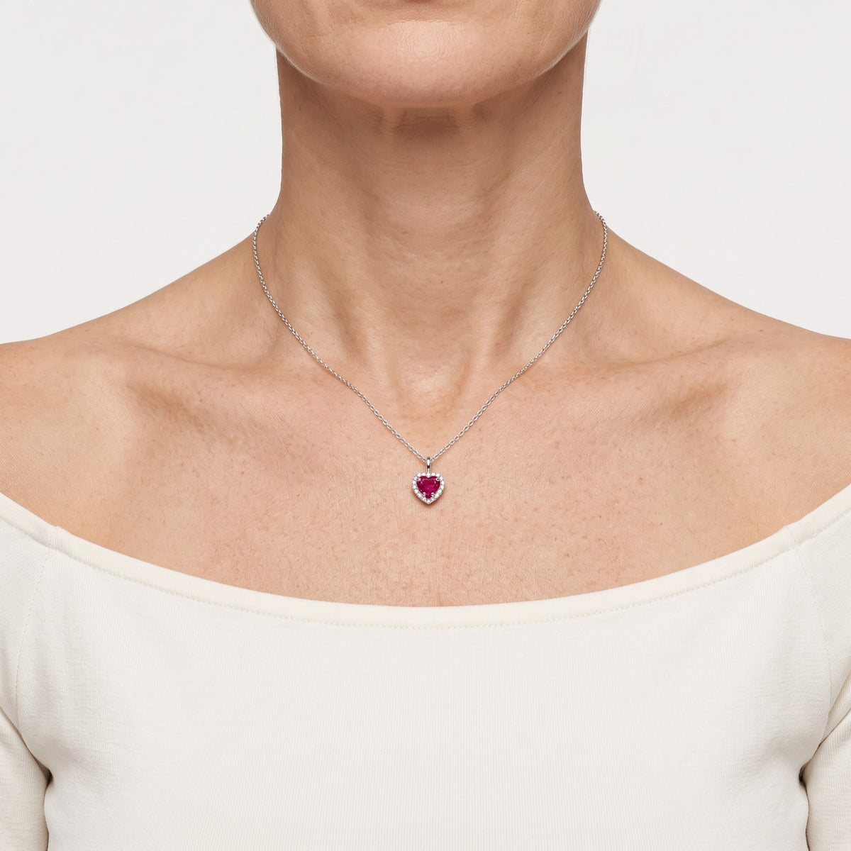 AI · Collana - Indossata da DONNA · micro