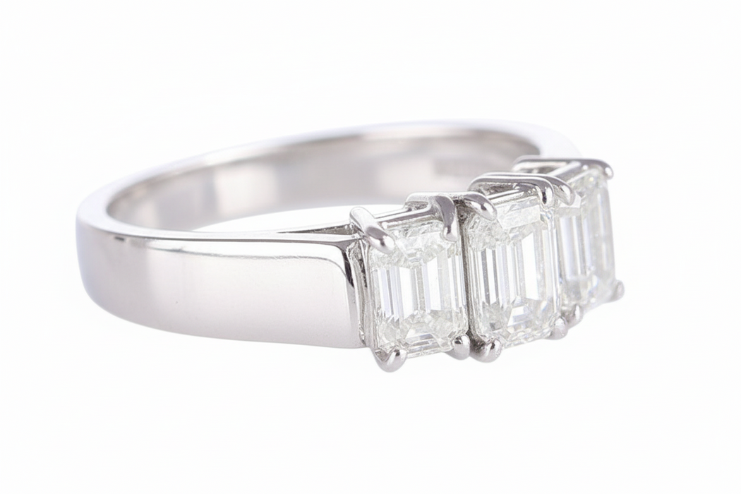 Anello Trilogy Diamond